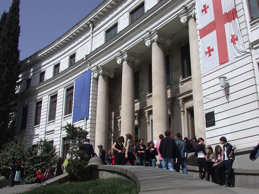 Студенты Тбилисского университета грозятся начать голодовку