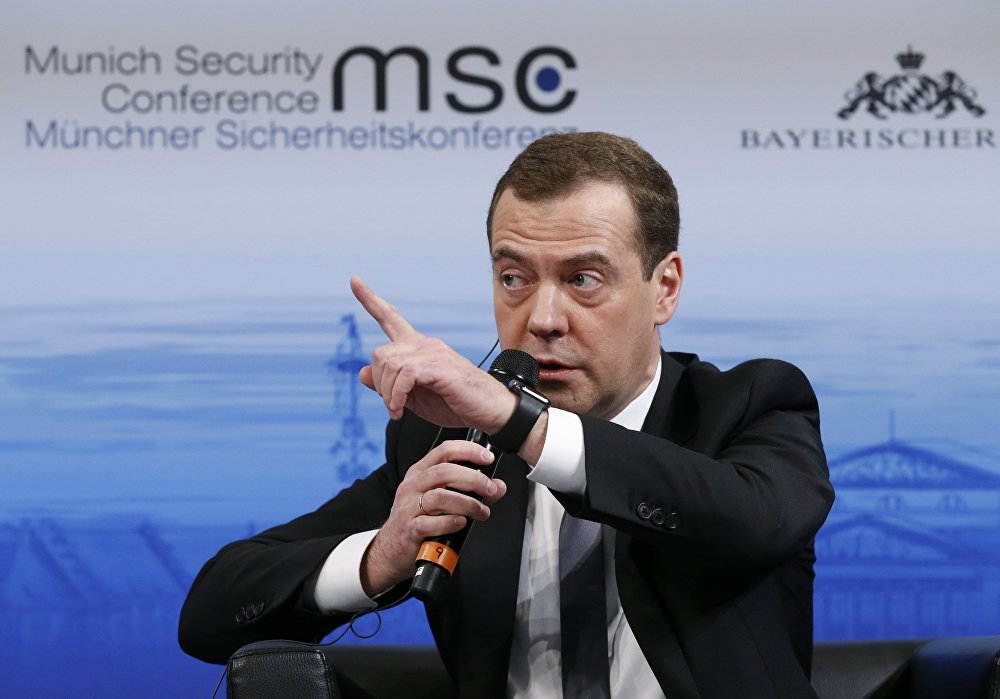 Медведев: появилась угроза разрушения Шенгенской зоны