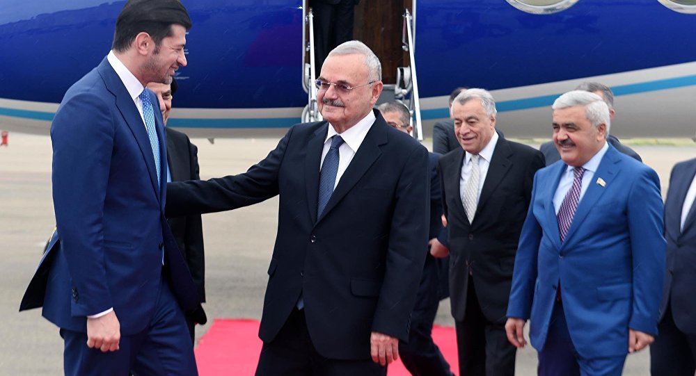 Премьер-министр Грузии Каха Каладзе и премьер Азербайджана Артур Расизаде
