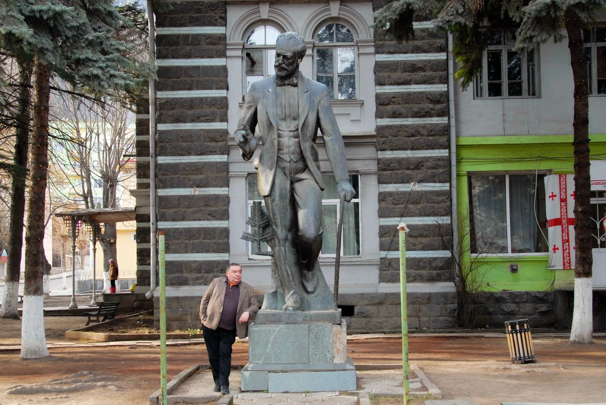 Памятник Петру Чайковскому в Боржоми. Автор - Тенгиз Гвиниашвили