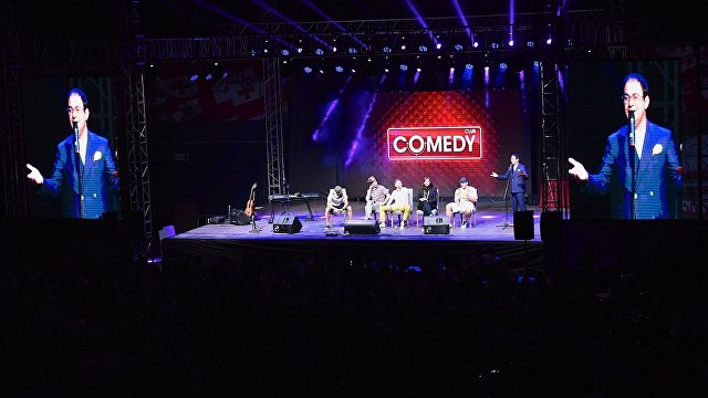 მისალმება ქართულად და ხუმრობები საქართველოზე - Comedy Club თბილისში