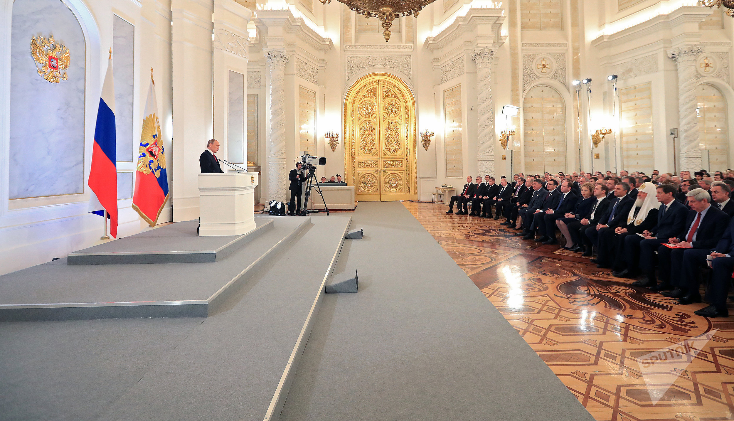 Президент России Владимир Путин во время ежегодного обращения к Федеральному собранию Президент России Владимир Путин во время ежегодного обращения к Федеральному собранию