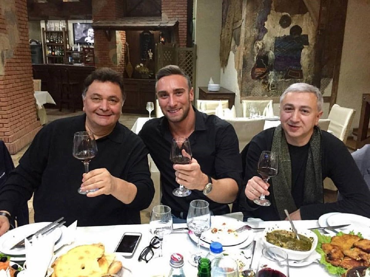 Актер, продюсер и режиссер Риши Капур и основатель Maq Entertainment Ираклий Макацария Актер, продюсер и режиссер Риши Капур и основатель Maq Entertainment Ираклий Макацария