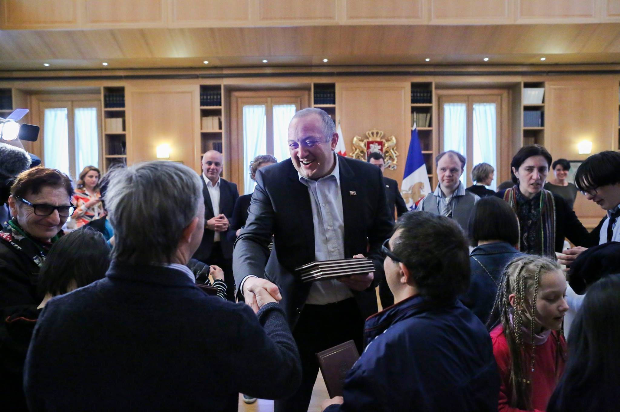დაუნის სინდრომის მქონე ბავშვები პრეზიდენტის სასახლეში დაუნის სინდრომის მქონე ბავშვები პრეზიდენტის სასახლეში