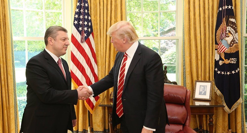 Трамп выявил стремление углубить сотрудничество с Грузией